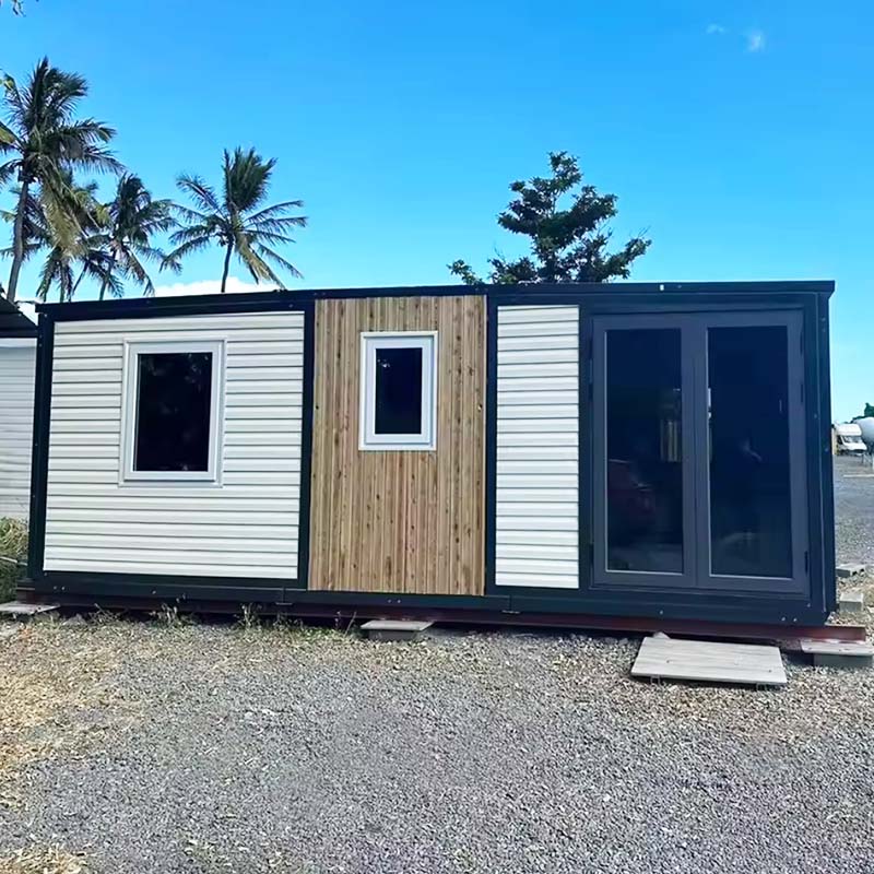 Hvorfor blir det 20 fot utvidbare containerhuset med flatt tak det smarte valget for moderne livsstil?